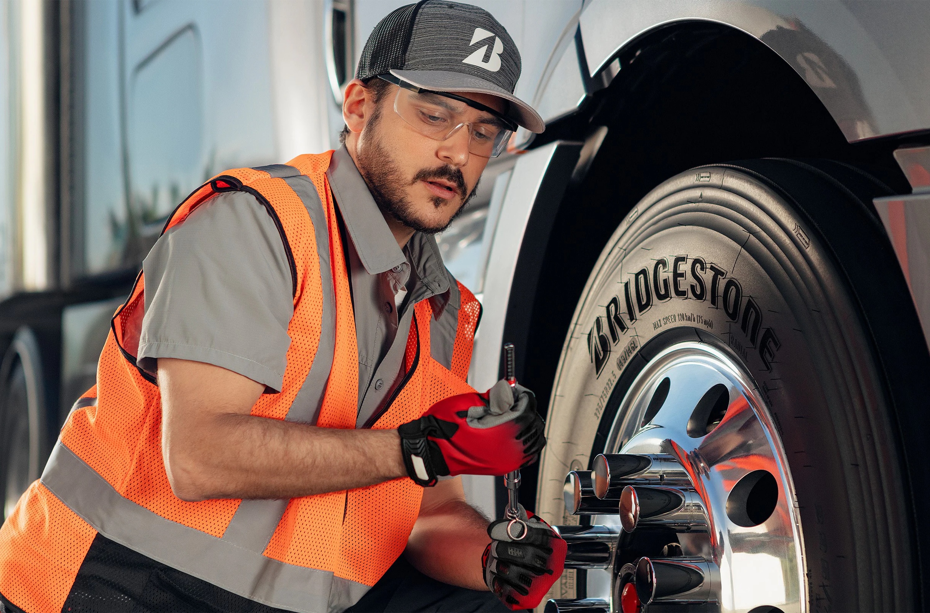 Bridgestone Fleet Care llega a México - Autocosmos